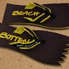 Badetrenner, Zehenlatschen, BeachBotten im Sand stehend, Modell Color Punk, braun