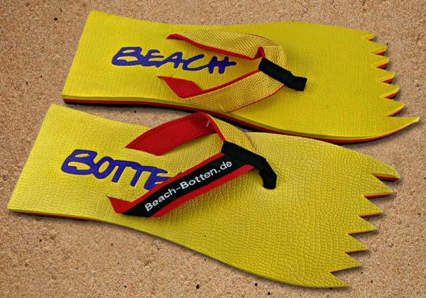 Badetrenner, Zehenlatschen, BeachBotten im Sand stehend, Modell Color Punk, gelb