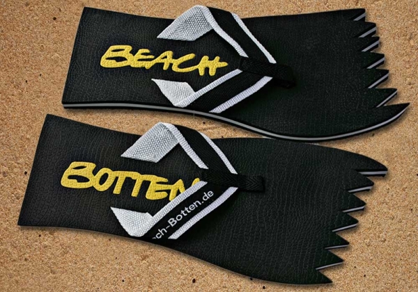 Badetrenner, Zehenlatschen, BeachBotten im Sand stehend, Modell Color Punk, schwarz