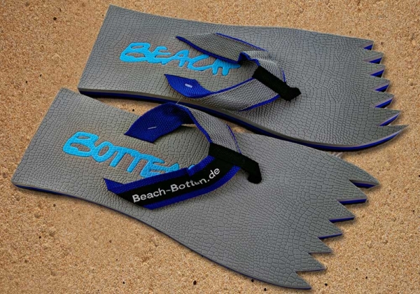 Badetrenner, Zehenlatschen, BeachBotten im Sand stehend, Modell Color Punk, grau