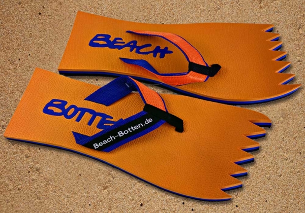 Badetrenner, Zehenlatschen, BeachBotten im Sand stehend, Modell Color Punk, orange