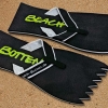 Badetrenner, Zehenlatschen, BeachBotten im Sand stehend, Modell Color Punk, schwarz
