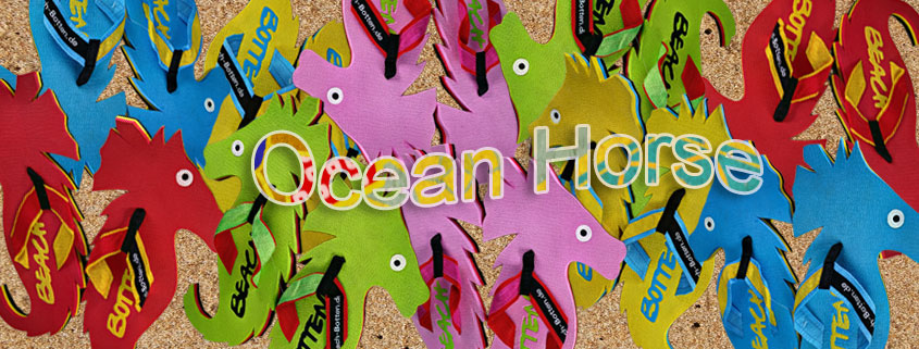 buntes, farbenfrohes Bild von Zehentrennern, Badelatschen, Sortiment vom Modell Ocean Horse